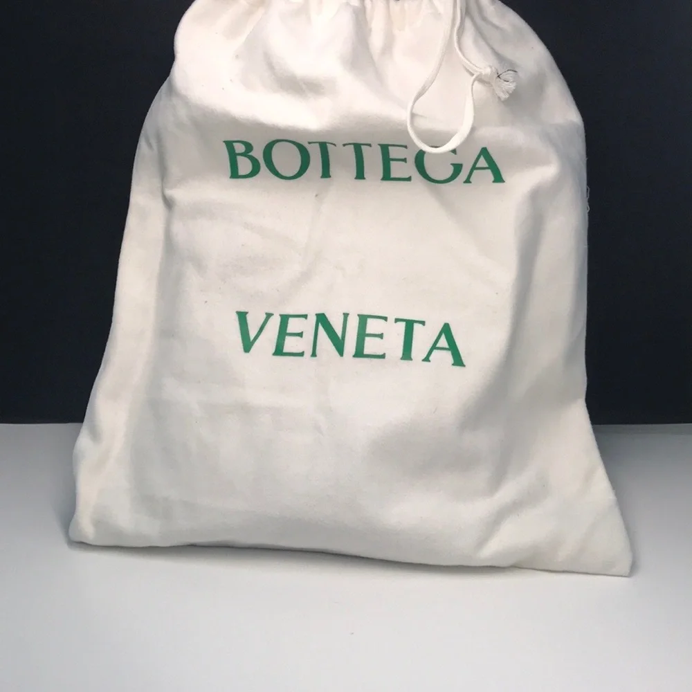 Pre love - Bottega Veneta Blue Leather Crossbody Bag